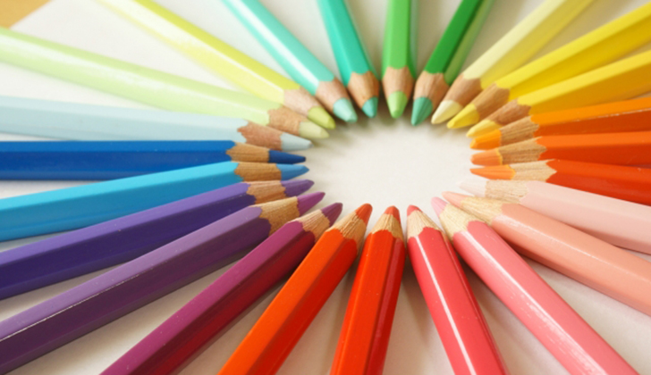 大人の塗り絵おすすめ道具4種！初心者も使いやすい色鉛筆や水彩ペン　塗り絵の色効果